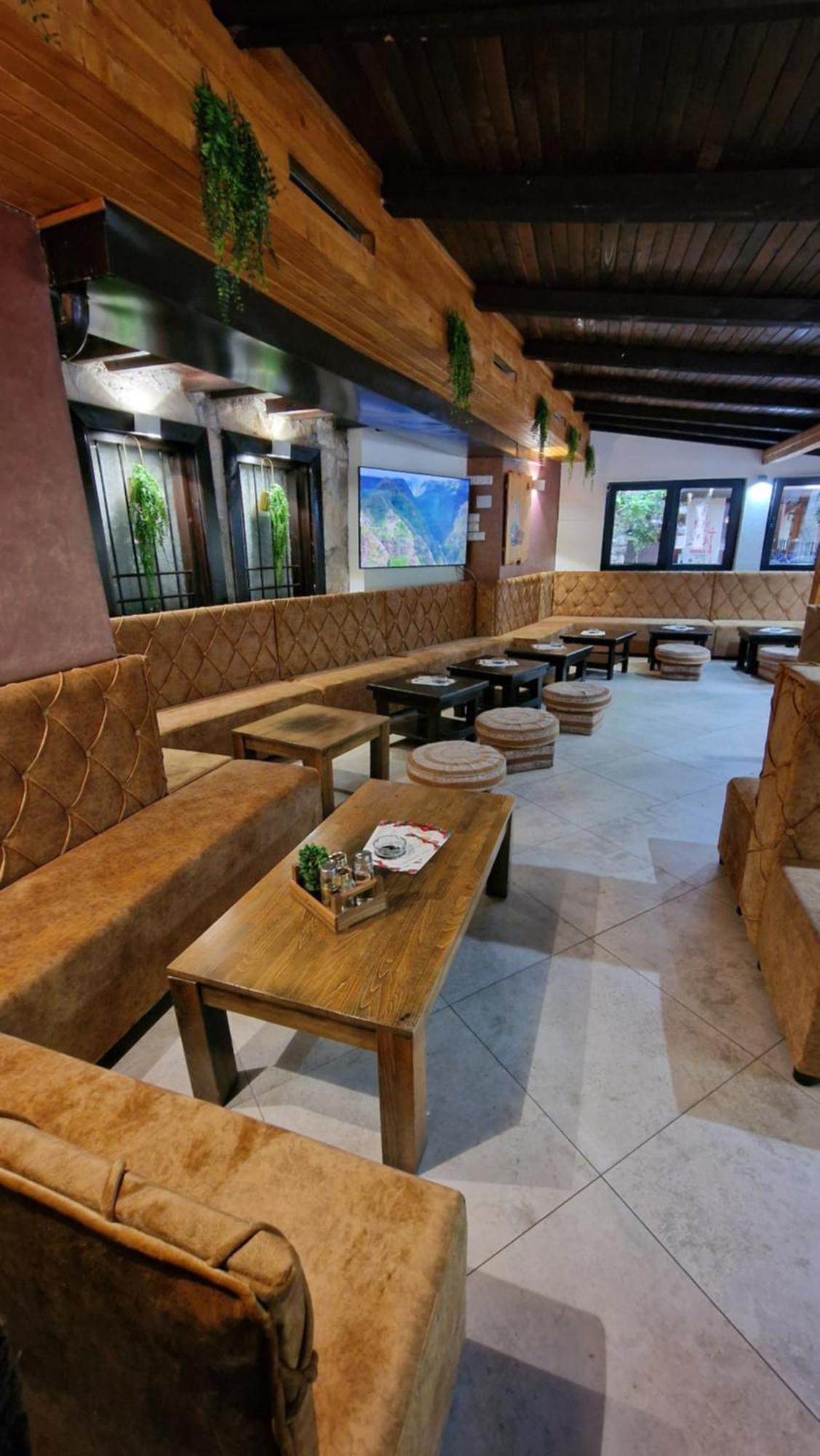 Pansion Oscar Summer Garden Mostar Exterior foto